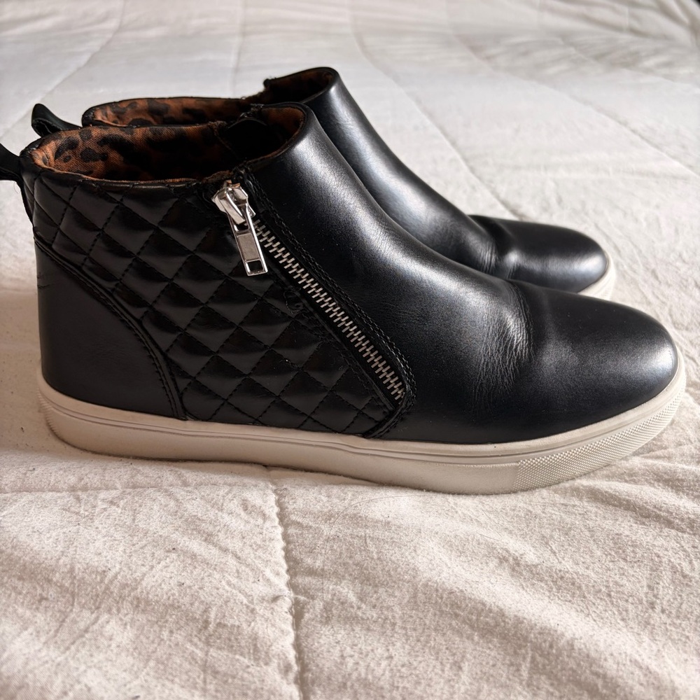 Steve Madden Reggie Sneaker Boot Men 7 Women 8.5 Approx